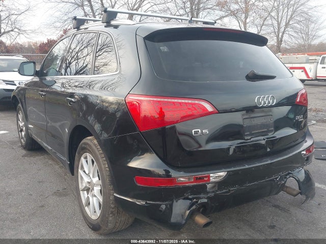 2011 AUDI Q5 WA1CFAFPXBA105545 Photo 2