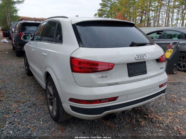 2016 AUDI Q3 WA1GFCFS0GR008722 Photo 2