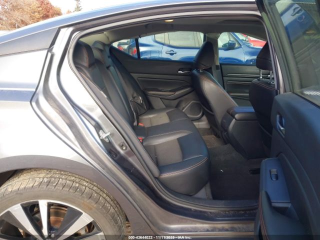 2019 NISSAN ALTIMA 1N4BL4CW7KN320421 Photo 7