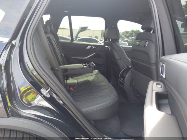2024 BMW X5 5UX13EU0XR9V10785 Photo 7