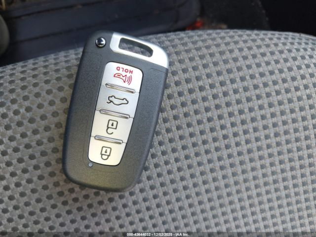 2011 HYUNDAI SONATA 5NPEC4AC8BH106473 Photo 10