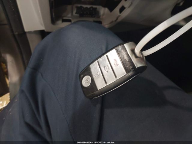 2018 KIA OPTIMA 5XXGU4L30JG273357 Photo 10