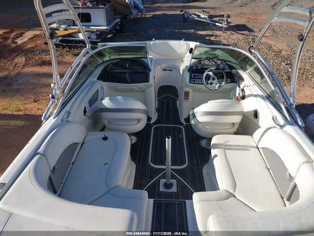 Продаж на аукціоні авто 2009 Bayliner 225br, vin: USHA39CDC809, номер лоту: 43644060