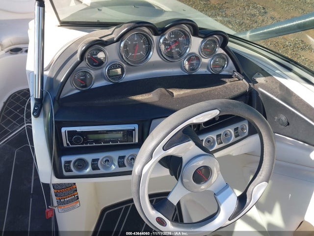 Продаж на аукціоні авто 2009 Bayliner 225br, vin: USHA39CDC809, номер лоту: 43644060