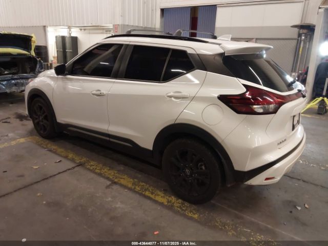 2023 NISSAN KICKS 3N1CP5DV2PL479615 Photo 2