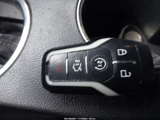 2017 FORD MUSTANG 1FA6P8TH2H5202767 Photo 10