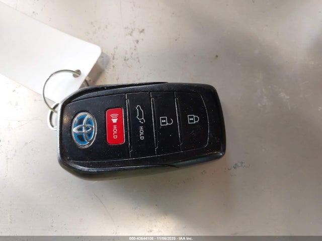 Toyota Venza Limited 2021 JTEAAAAH7MJ028787 Image 11
