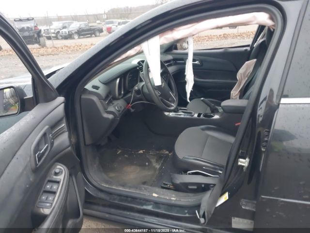 2015 CHEVROLET MALIBU 1G11C5SL6FF116835 Photo 4