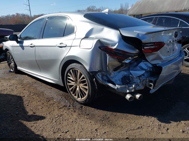 2022 TOYOTA CAMRY 4T1K61BK5NU059035 Photo 2