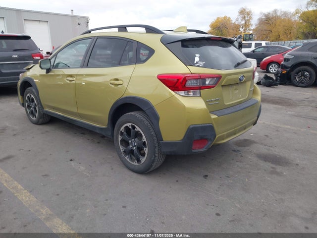 Subaru Crosstrek Premium 2021 JF2GTAPC8MH305072 Image 3