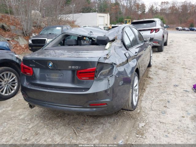 2018 BMW 320I WBA8E5G56JNU46514 Photo 3