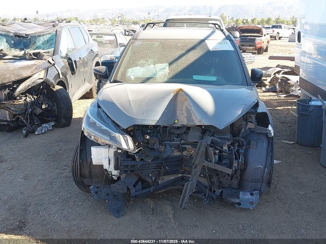 3N1CP5DV4RL531247 Nissan Kicks Sr Xtronic Cvt