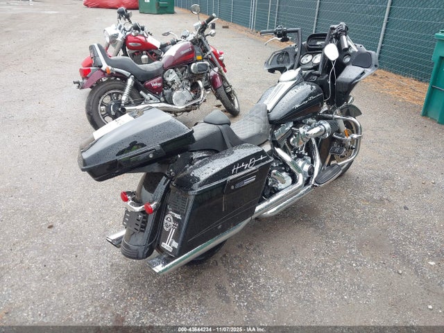 2012 HARLEY-DAVIDSON FLTRX 1HD1KHM16CB642407 Photo 3