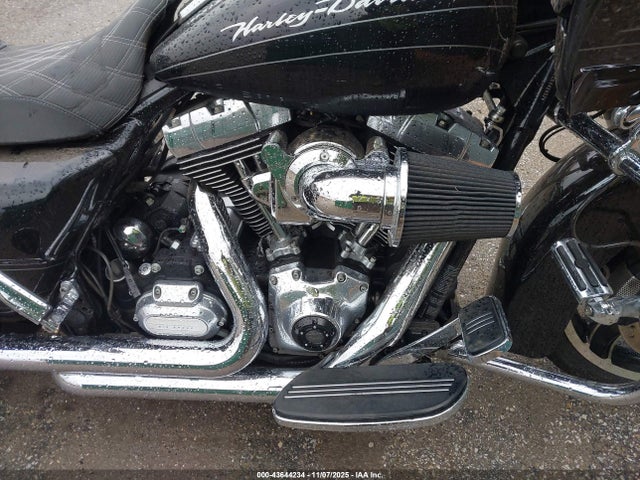 2012 HARLEY-DAVIDSON FLTRX 1HD1KHM16CB642407 Photo 7