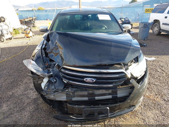 1FAHP2J8XEG112579 Ford Taurus Limited