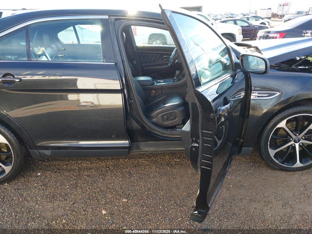 1FAHP2J8XEG112579 Ford Taurus Limited