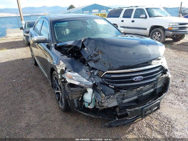 1FAHP2J8XEG112579 Ford Taurus Limited