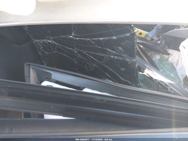 2023 TESLA MODEL 3 5YJ3E1EA1PF673946 Photo 7