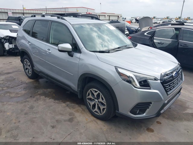 2022 SUBARU FORESTER JF2SKADC8NH431404