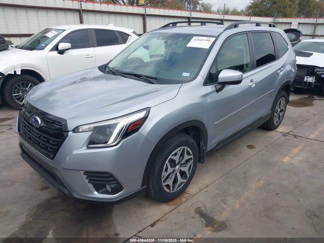2022 SUBARU FORESTER JF2SKADC8NH431404 Photo 1