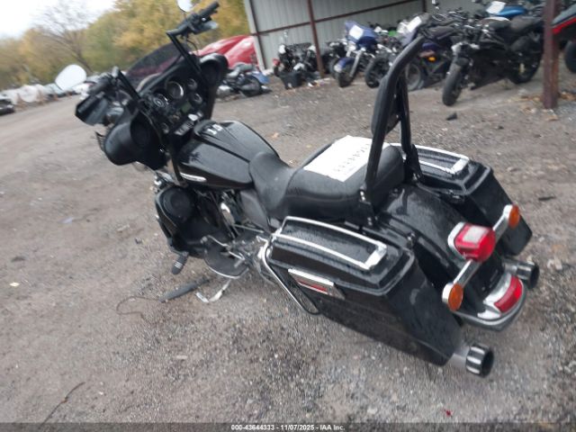 2012 HARLEY-DAVIDSON FLHTK 1HD1KEM17CB668173 Photo 2