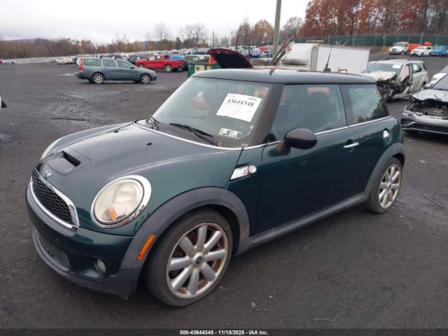 2008 MINI COOPER S WMWMF73558TV35428 Photo 1