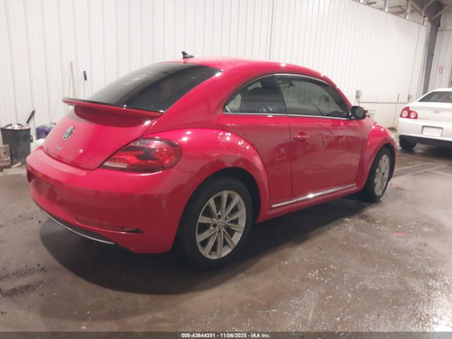 2017 VOLKSWAGEN BEETLE 3VWJ17AT7HM628677 Photo 3
