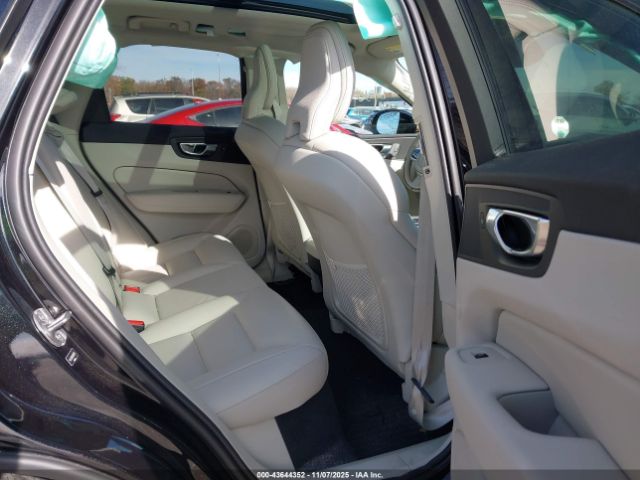 2024 VOLVO XC60 YV4L12RK4R1923970 Photo 7
