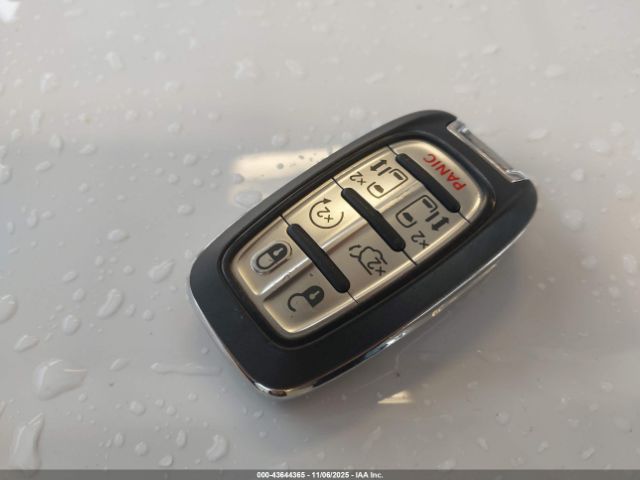 2021 CHRYSLER PACIFICA 2C4RC1BG2MR559415 Photo 10