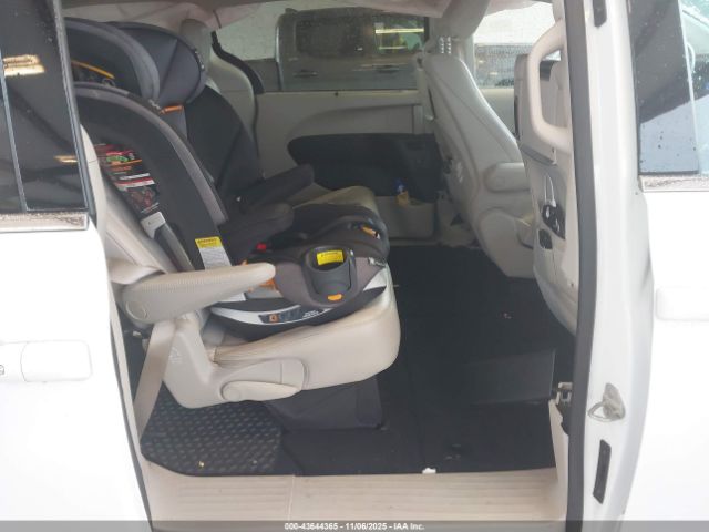 2021 CHRYSLER PACIFICA 2C4RC1BG2MR559415 Photo 7