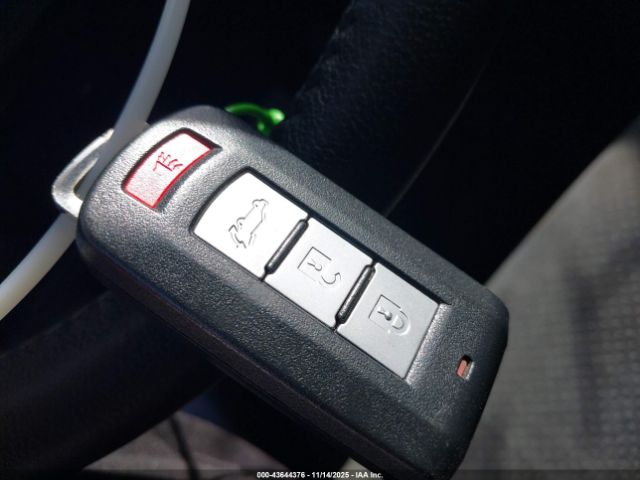 2024 MITSUBISHI ECLIPSE CROSS JA4ATWAA6RZ045856 Photo 10