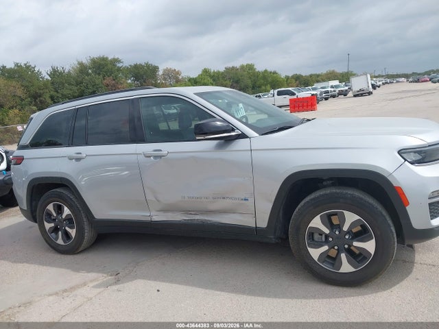 Продажа на аукционе авто 2024 Jeep Grand Cherokee 4xe, vin: 1C4RJYB62RC117725, номер лота: 43644383