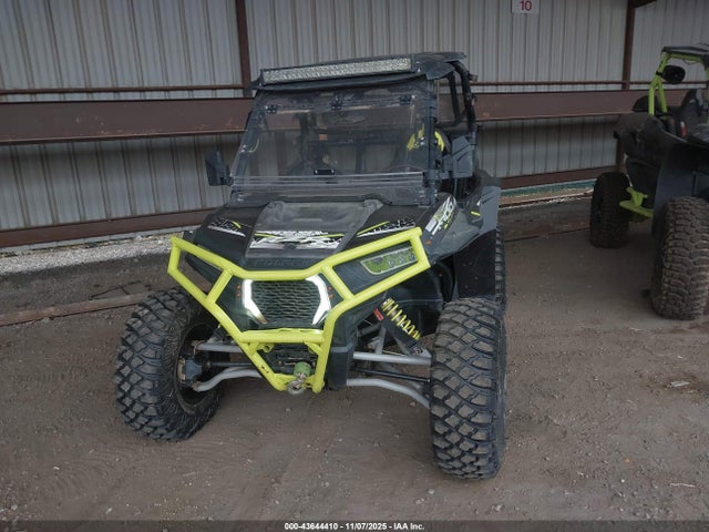 43644410 :رقم المزاد ، 3NSVBE870HH014835 vin ، 2017 Polaris Rzr S 900 Eps مزاد بيع