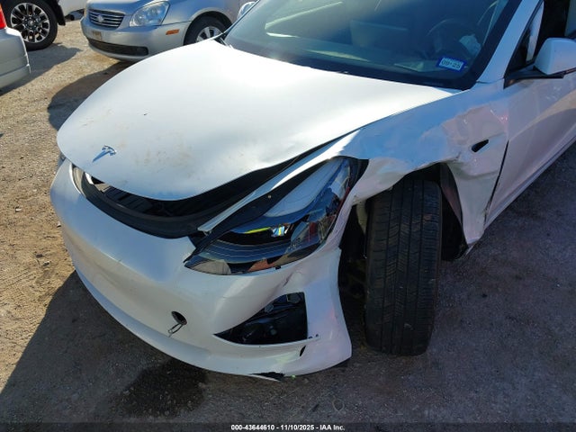 2023 TESLA MODEL 3 5YJ3E1EA9PF620248 Photo 5