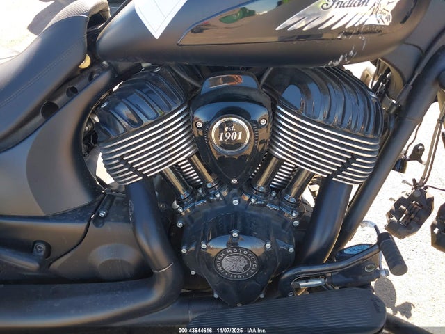 43644616 :رقم المزاد ، 56KTJDDB6M3396544 vin ، 2021 Indian Motorcycle Co. Springfield Dark Horse مزاد بيع