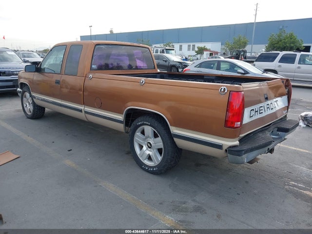 1989 CHEVROLET GMT-400 2GCFC29K4K1147351 Photo 2