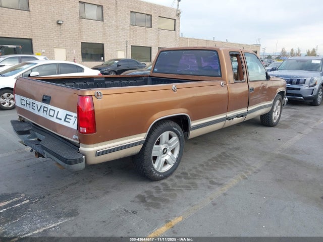 1989 CHEVROLET GMT-400 2GCFC29K4K1147351 Photo 3