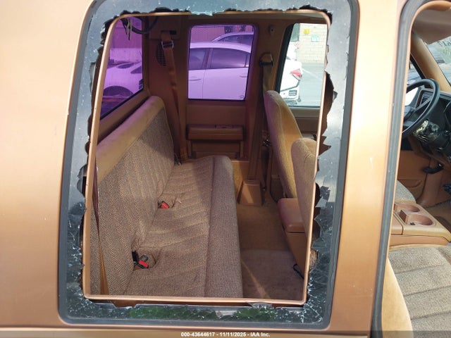 1989 CHEVROLET GMT-400 2GCFC29K4K1147351 Photo 7