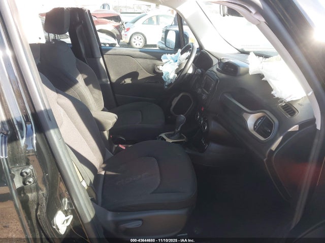 Продажа на аукционе авто 2015 Jeep Renegade Latitude, vin: ZACCJABT2FPC34277, номер лота: 43644680