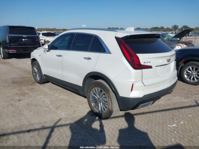 2024 CADILLAC XT4 1GYFZCR40RF173450 Photo 2