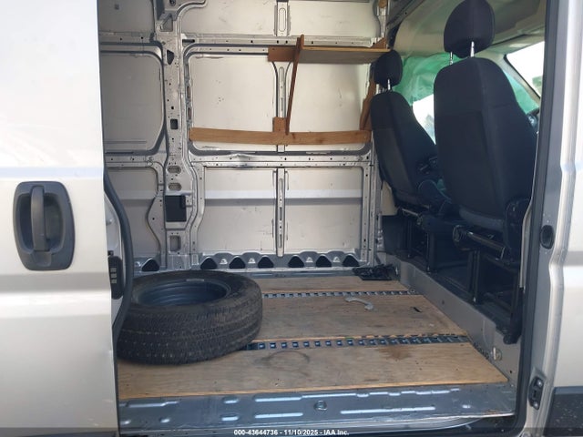 Продаж на аукціоні авто 2020 Ram Promaster 3500 Cargo Van High Roof 159 Wb Ext, vin: 3C6URVJG4LE113243, номер лоту: 43644736