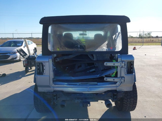 1C4GJXAG8MW699266 Jeep Wrangler Sport 4x4