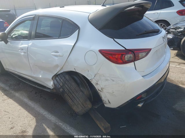 JM1BM1K76E1122067 Mazda Mazda3 I Sport