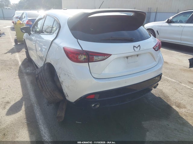 JM1BM1K76E1122067 Mazda Mazda3 I Sport