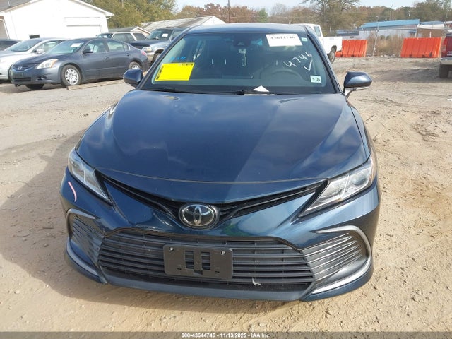Aukcja sprzedaży 2021 Toyota Camry Le, vin: 4T1R11AK5MU575599, numer aukcji: 43644746