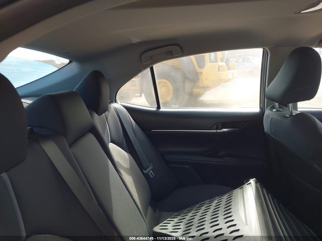 Aukcja sprzedaży 2021 Toyota Camry Le, vin: 4T1R11AK5MU575599, numer aukcji: 43644746
