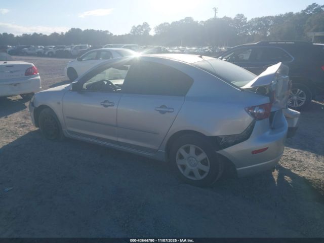 2006 MAZDA MAZDA3 JM1BK32F361508388 Photo 2