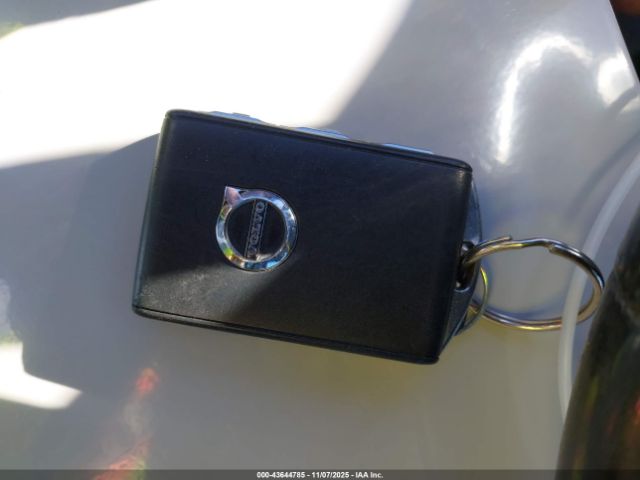 2017 VOLVO XC90 YV4A22PM4H1131907 Photo 10