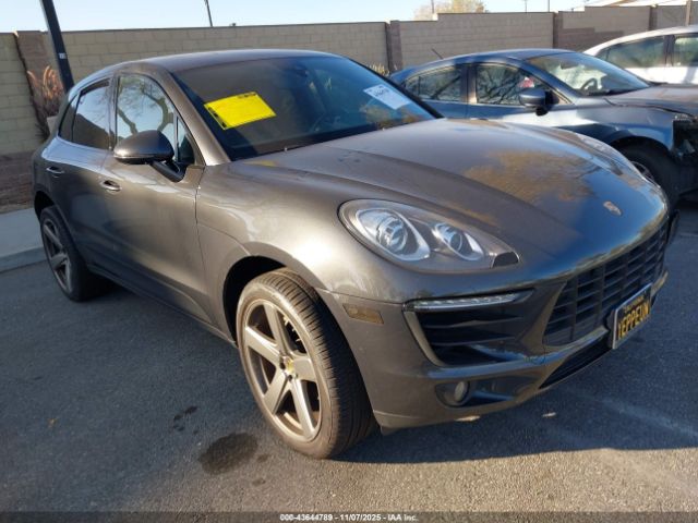 2017 PORSCHE MACAN WP1AB2A50HLB13315