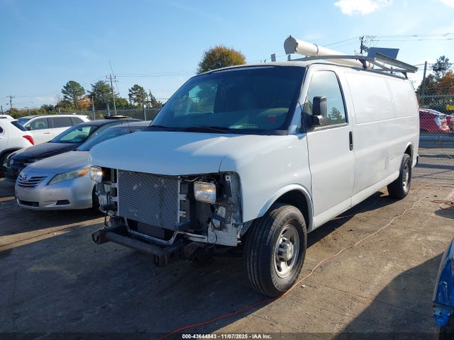 43644843 :رقم المزاد ، 1GCZGUCB6E1208358 vin ، 2014 Chevrolet Express 3500 Work Van مزاد بيع